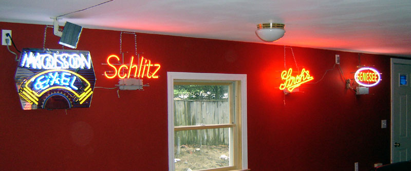 NEONS_UP_00
