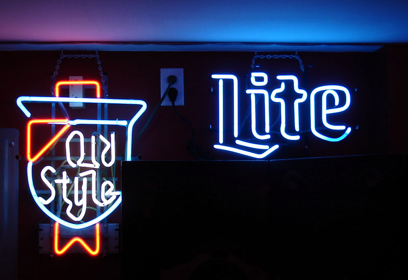 Neons_Style_Lite_Oct_2006_00